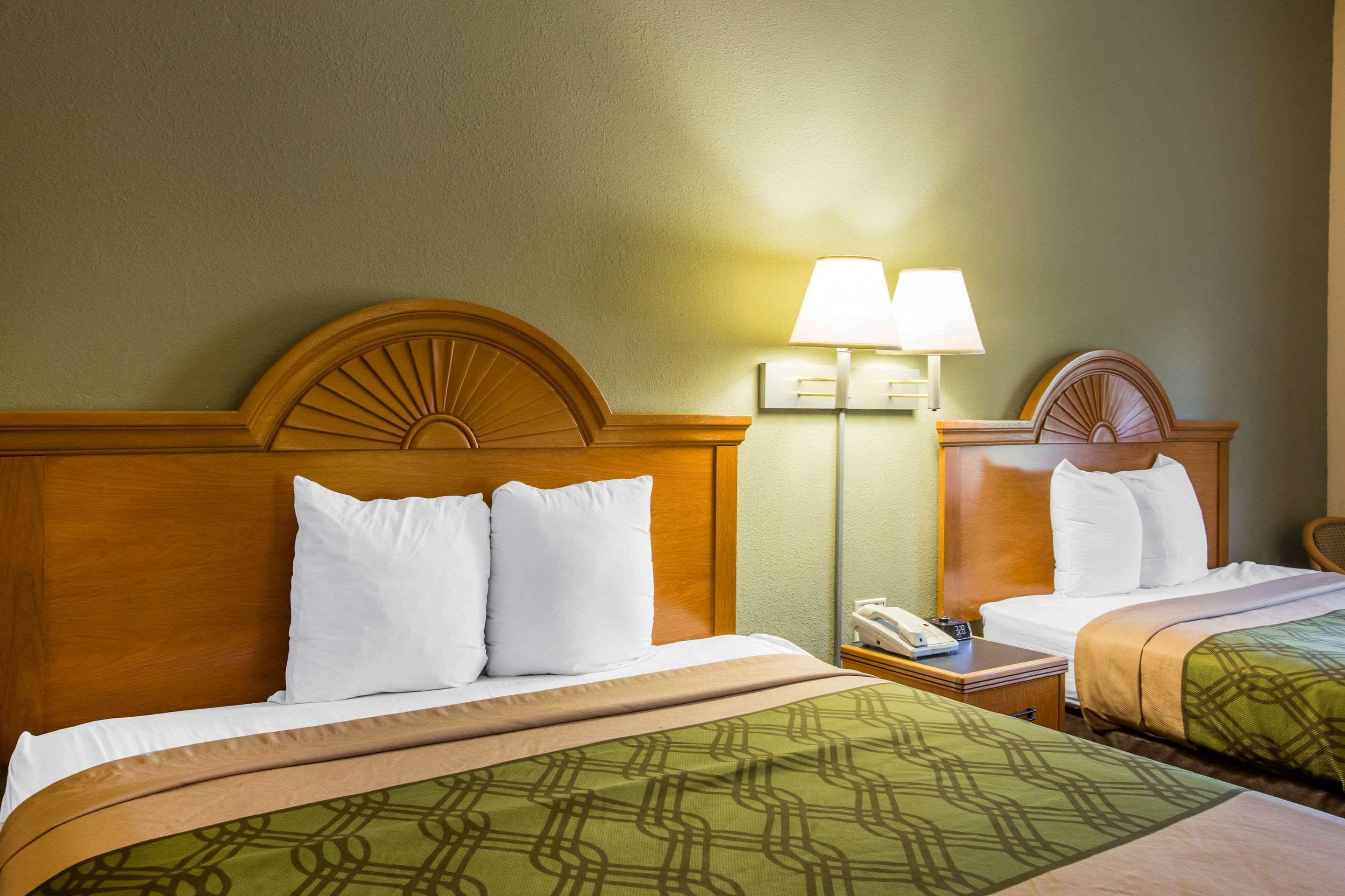 ולדוסטה Econo Lodge מראה חיצוני תמונה