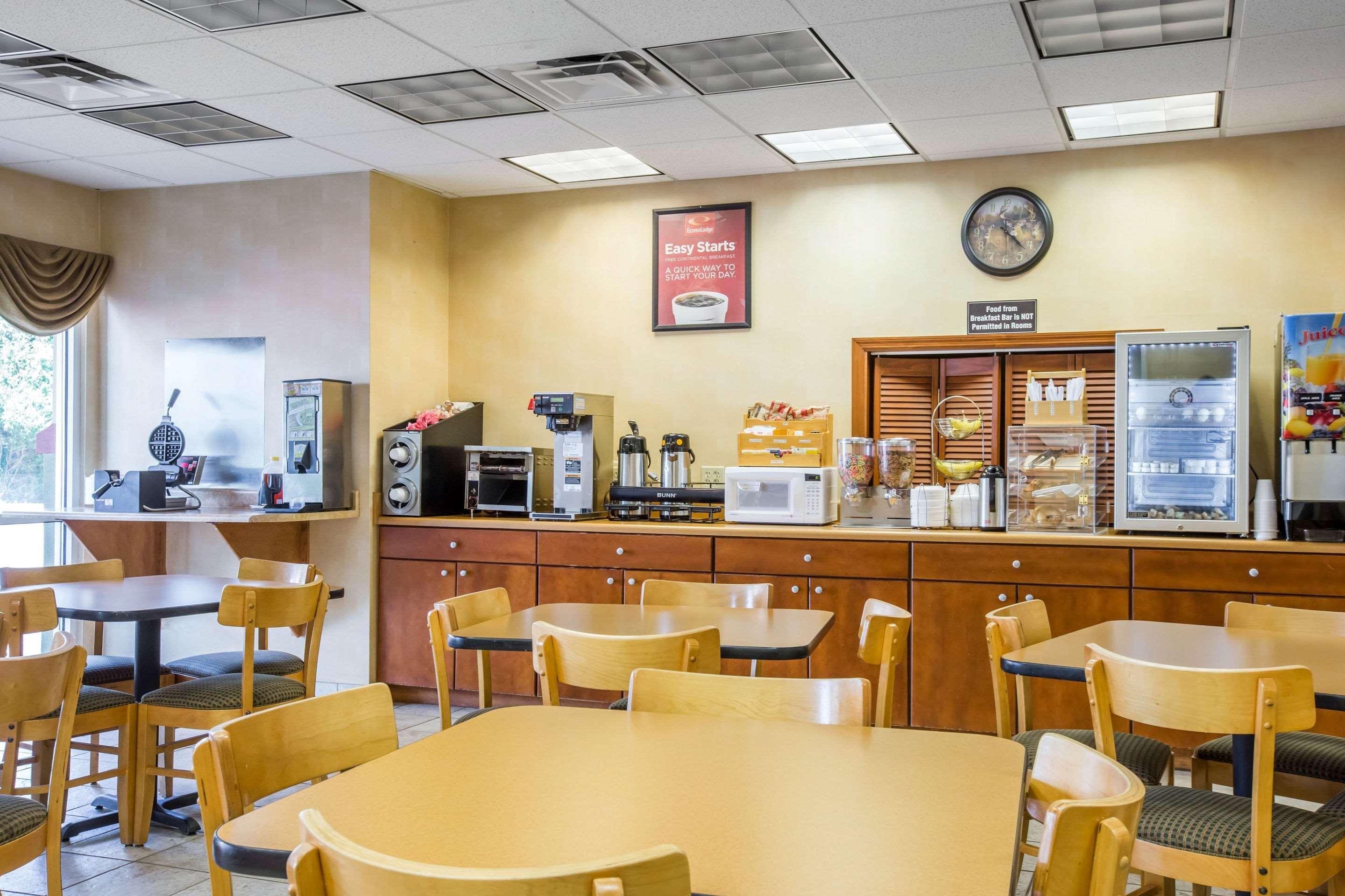 ולדוסטה Econo Lodge מראה חיצוני תמונה
