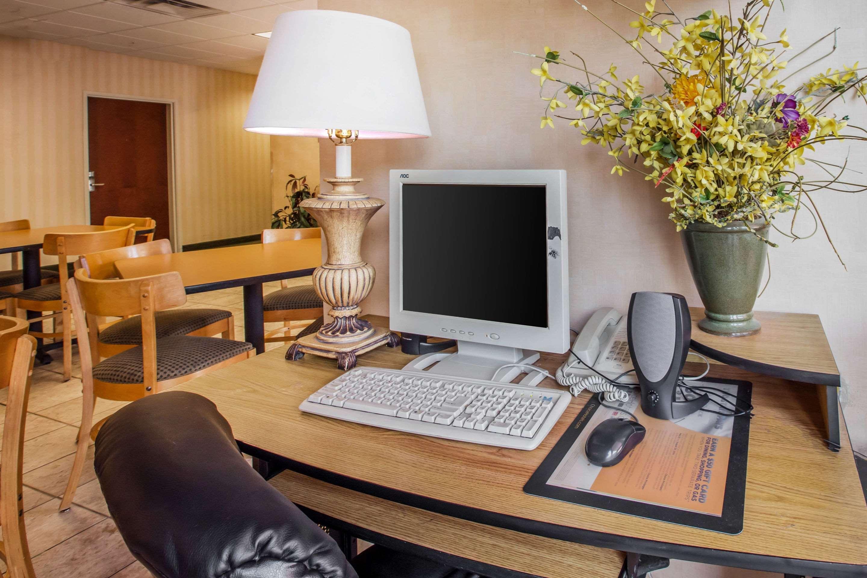 ולדוסטה Econo Lodge מראה חיצוני תמונה