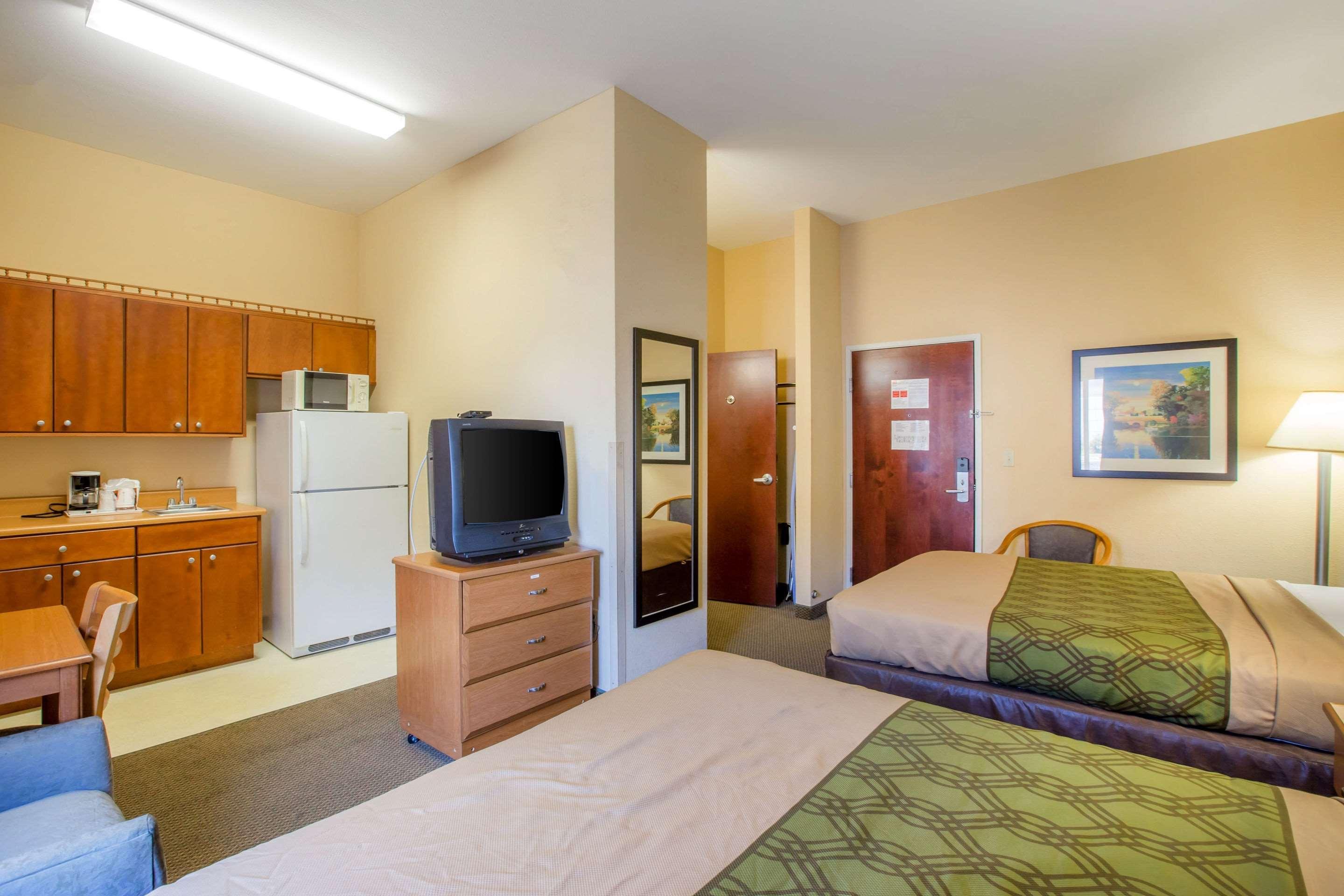 ולדוסטה Econo Lodge מראה חיצוני תמונה