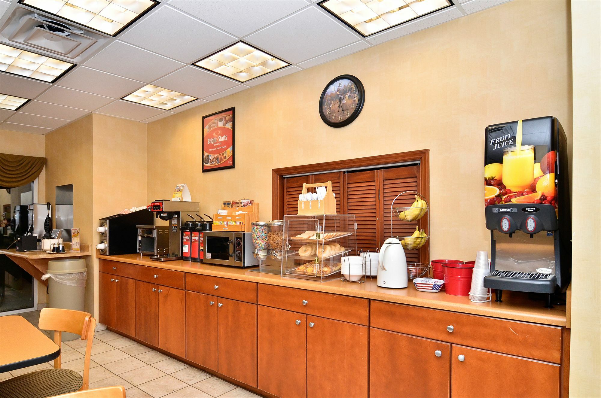 ולדוסטה Econo Lodge מראה חיצוני תמונה