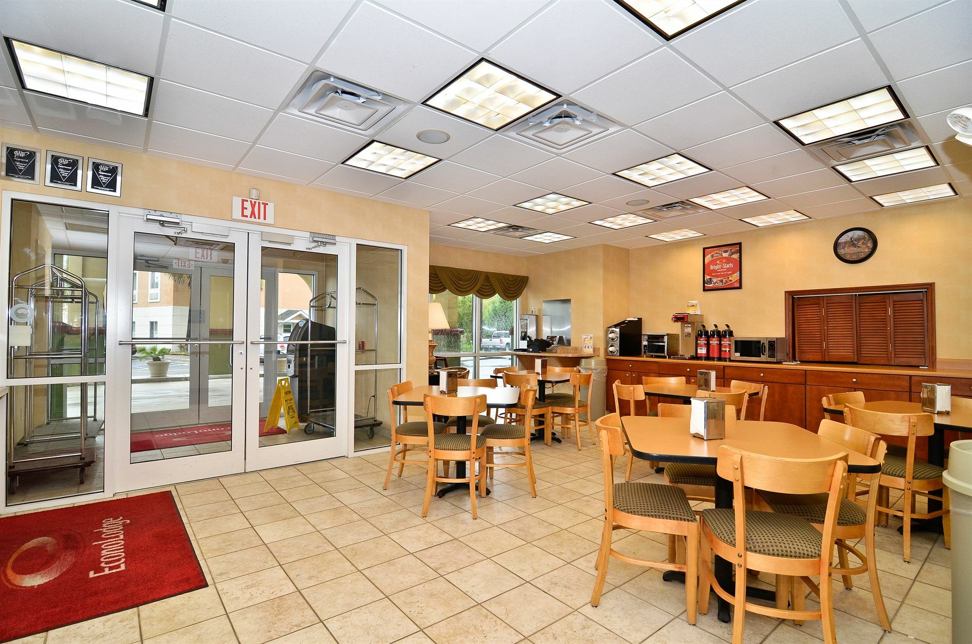 ולדוסטה Econo Lodge מראה חיצוני תמונה